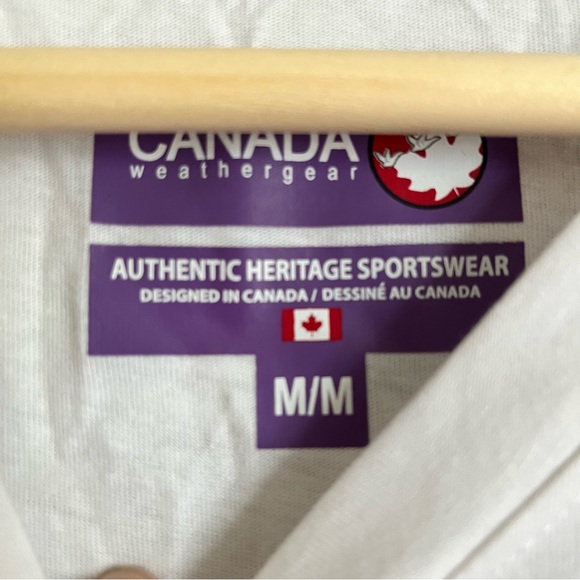 M Canada Weather Gear Graphic Tee NWT - Picture 5 of 6